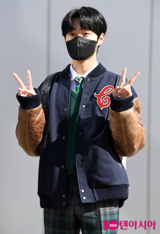 [TEN 포토] '지우학' 윤찬영 '아는형님 녹화 잘할께요'