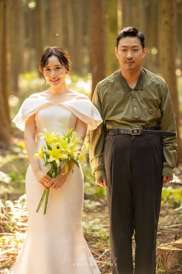 '보이싱피싱 개그' 하던 개그맨 정찬민, 4살 연하 배우 임수현과 결혼