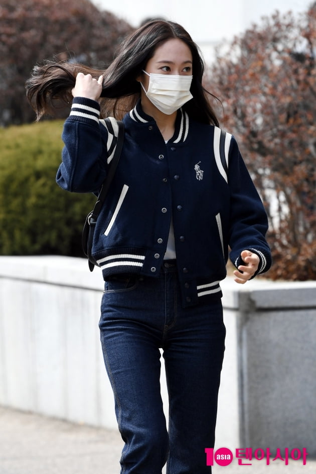 [TEN 포토] 크리스탈 '생머리 휘날리며~'