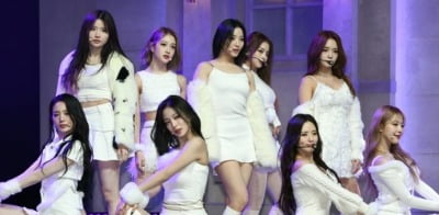 [종합] 프로미스나인·블랙핑크·마마무…'ARTIST TOP TEN' GIRL BRAND 주인공