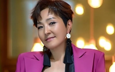 '라이브 여왕' 정수라, JJ엔터 합류…코요태 빽가·송준근 한솥밥