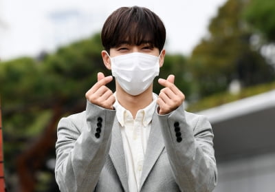 [TEN 포토] 이기광 '오랜만에 인사드려요'