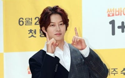 [공식] 김희철, 산불 피해 지역 구호 위해 1억 기부