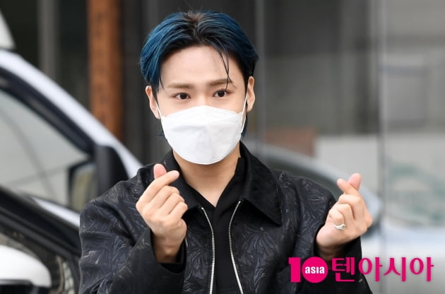 [TEN 포토] 박현규 '시선 사로잡는 헤어컬러'