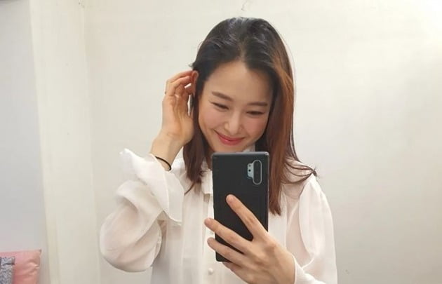 '임신' 이하늬, 스키니로 가려진 D라인…'근산부' 정선아도 부러워하네[TEN★]