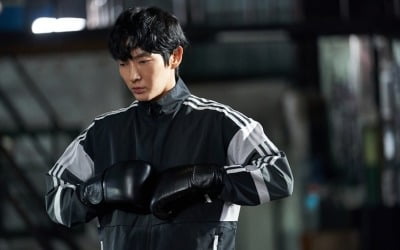 이준기의 피 땀 눈물…"매번 놀랍다" ('어겐마')