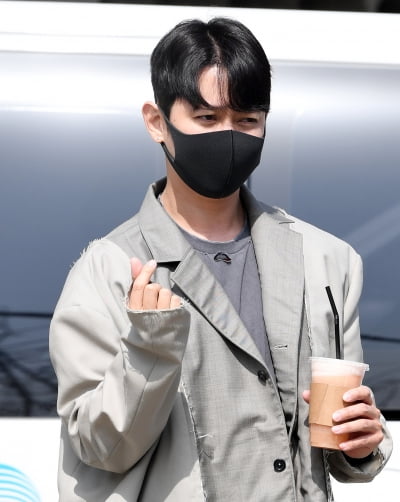 [TEN 포토] 노을 강균성 '변치 않는 멋짐'