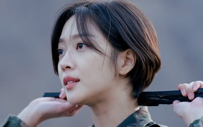 '군인→레드립·가발' 조보아, 처음 보는 모습 ('군검사 도베르만')