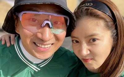 '예비신부' 손담비, ♥이규혁과 골프 럽스타…소이현♥인교진과 동반 라운딩[TEN★]