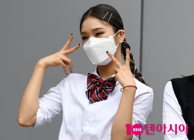 [TEN 포토] 오마이걸 미미 '어떻게 봐도 이쁨'