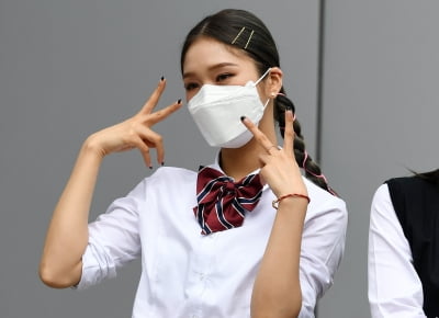 [TEN 포토] 오마이걸 미미 '어떻게 봐도 이쁨'