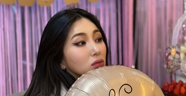 '득남' 자이언트핑크 "진통 겪고 제왕까지 최악…자는 남편 미워보여"[TEN★]