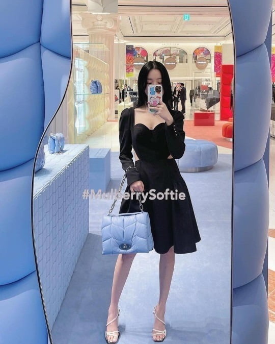 사진=이유비 인스타그램