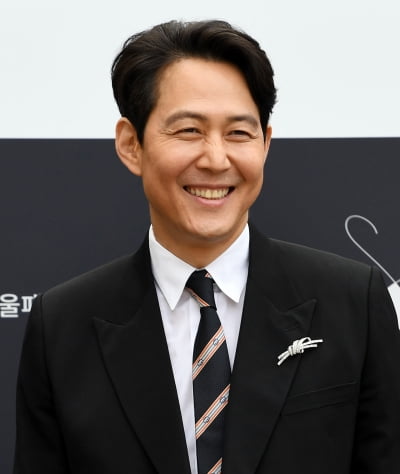 [TEN 포토] 이정재 '서울패션위크 홍보대사의 꽃미소'