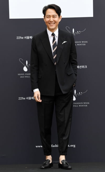 [TEN 포토] 이정재 '서울패션위크에 나타난 456번'