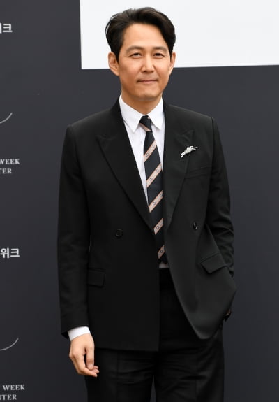 [TEN 포토] 이정재 '고급스러운 미소'