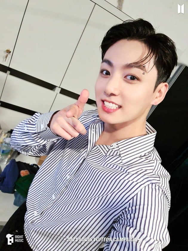 방탄소년단 정국 인스타 '무물' 소통, 글로벌 팬들 아우르는 '주접·드립' 대잔치