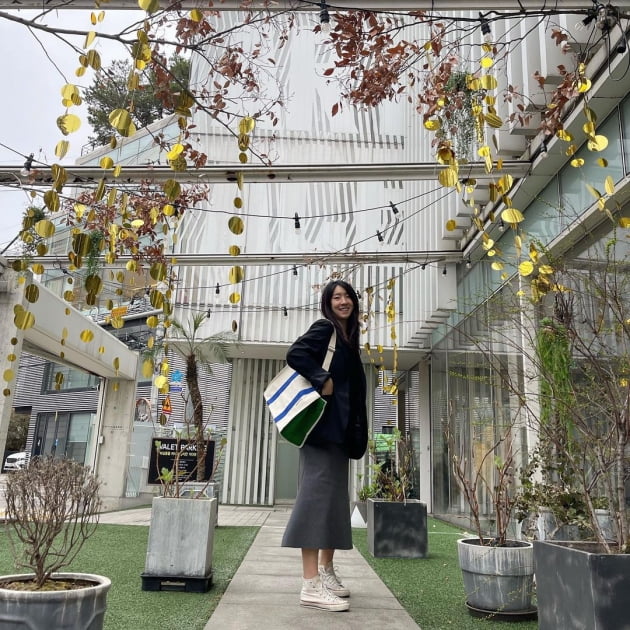 '이필모♥' 서수연, 청담동 레스토랑서 사진 찍을 때 눈치 안 봐도 되는 CEO [TEN★]