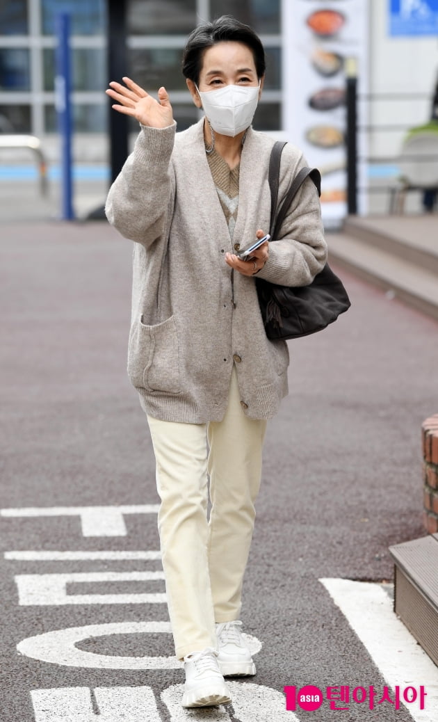 [TEN 포토] 이미영 '오랜만에 인사드려요'