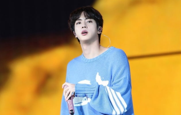 인기 예능에 끊임없이 언급되는 방탄소년단 진... '문명특급'에도 언급돼