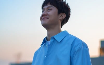'뜨거운 피' 정우 "홀쭉한 볼·충혈된 눈에 오히려 안심…부담·책임 느껴" [인터뷰③]