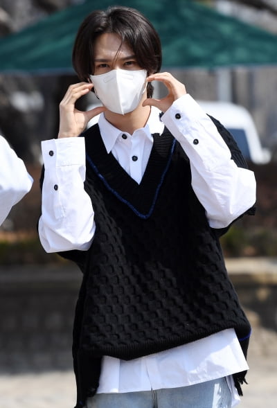 [TEN 포토] 하이라이트 손동운 '오늘도 멋짐'