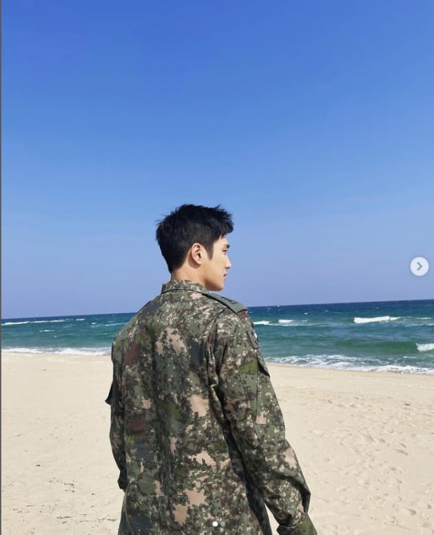 안보현, 바다에서 힐링하는 미친 개 군검사 [TEN★]