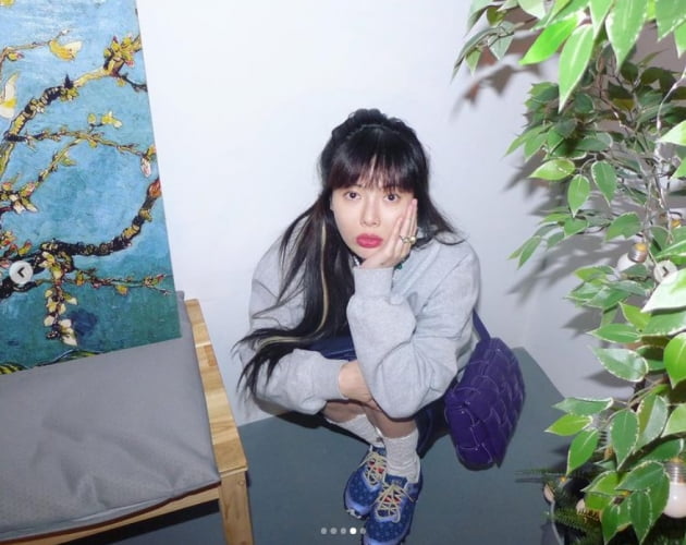'던♥' 현아, 코로나19 확진 이후 첫 근황...청순함 흩날리는 미모[TEN★]