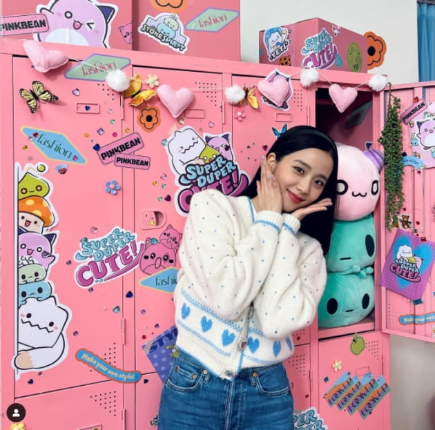블랙핑크 지수, 핑크를 사랑하는 공주...러블리한 꽃받침[TEN★]