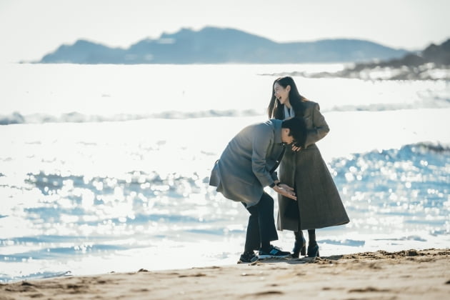 손예진, 연우진 /사진제공=JTBC스튜디오