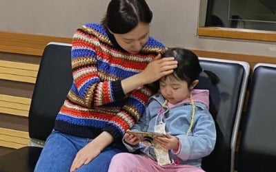 '세무사♥' 이지혜, 벌써 5살 된 "첫사랑"…엄마도 의젓하게 기다리는 큰딸 '러블리' [TEN★]