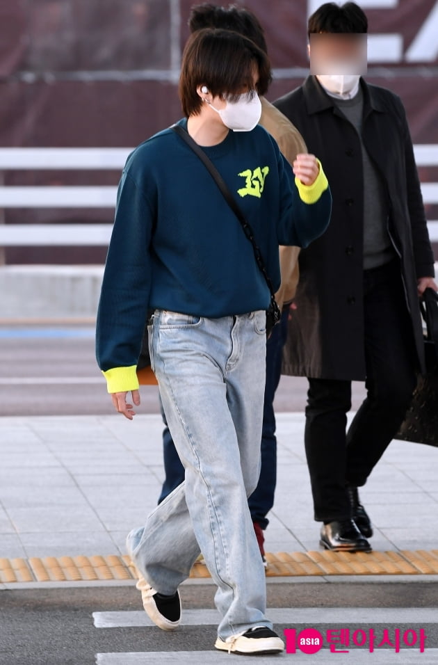 [TEN 포토] 방탄소년단 슈가 '청바지가 잘 어울리는 남자'