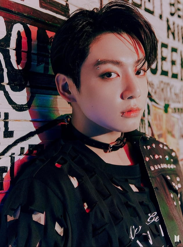 방탄소년단 정국 'Stay Alive' 韓OST+남자 솔로 '최단' 43일 만에 스포티파이 7000만 스트리밍 경신