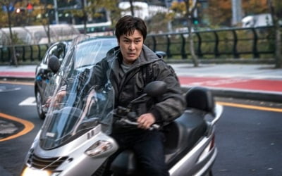 [TEN인터뷰] 'B컷' 김동완 "연기 20년, 베드신·액션신·새로운 캐릭터…욕 안 먹으면 다행이죠"