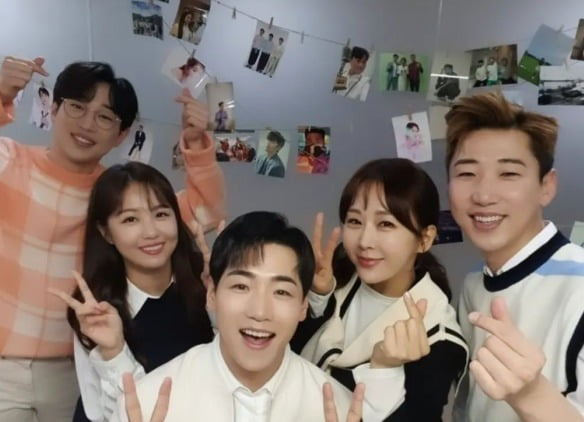 박군, 결혼 전부터 '8살 연상' ♥한영 외조? "'우리는 식구당', 특별출연"[TEN★]