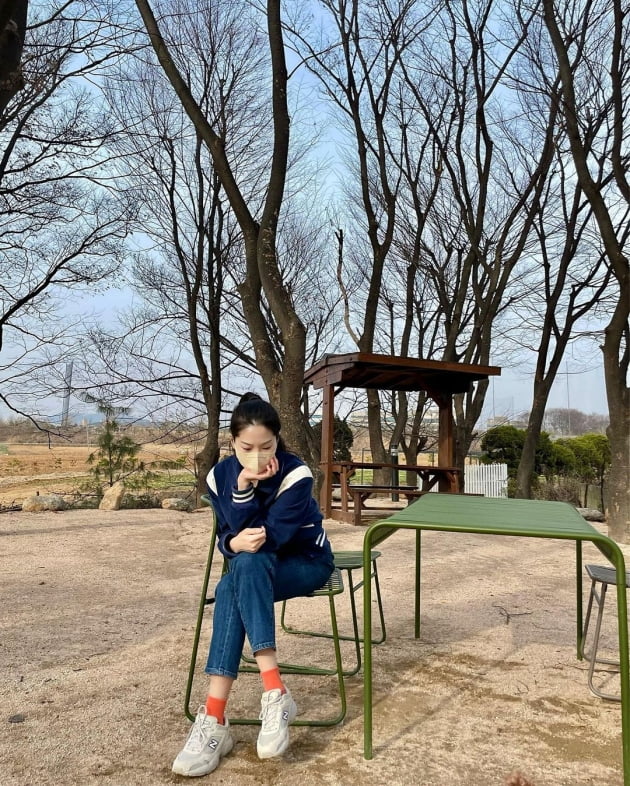 "자기 만지라고 질투했어요"…'전진♥' 류이서, 카페 야외석에서 알콩달콩 패밀리 [TEN★]