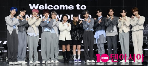 [TEN 포토] 허찬미-키썸 '나인아이 데뷔 응원왔어요'