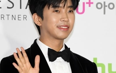 [TEN차트] 임영웅, 벚꽃놀이를 함께 가고 싶은 스타 1위