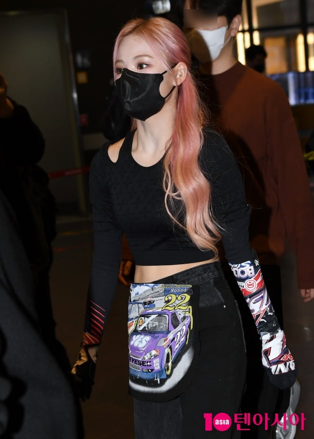 [TEN 포토] 엔믹스 지니 '활짝 핀 장미꽃처럼'
