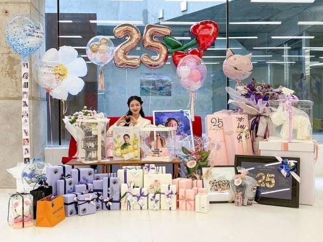 '데뷔 25주년' 이세영, 글로벌 팬들 선물 세례에 ♥ "열심히 해야겠다는 생각"[TEN★]