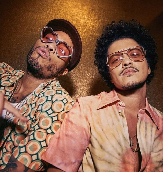 [64회 그래미어워즈]브루노 마스·앤더스 팩의 실크 소닉, '그래미' 올해의 노래 주인공