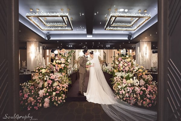 연제욱 /사진제공=해피메리드컴퍼니, 웨딩디렉터봉드, 원규소울그라피, 스튜디오원, 마인모리, 웨딩미, 에이바이봄, 스플렌디노, 엘리에나호텔, 제이미브라이드, 닉스플로스