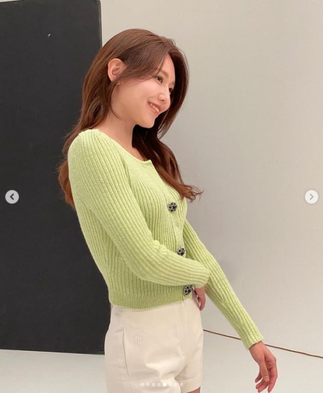 수영, 우월한 8등신 비율 뽐내며...♥정경호 반하겠네[TEN★]