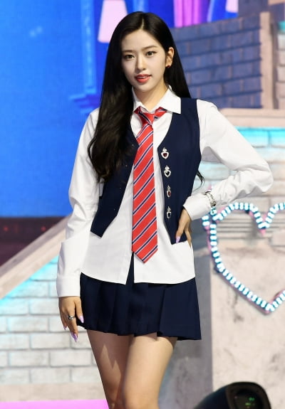 [TEN 포토] 아이브 유진 '리더의 꽃미소'