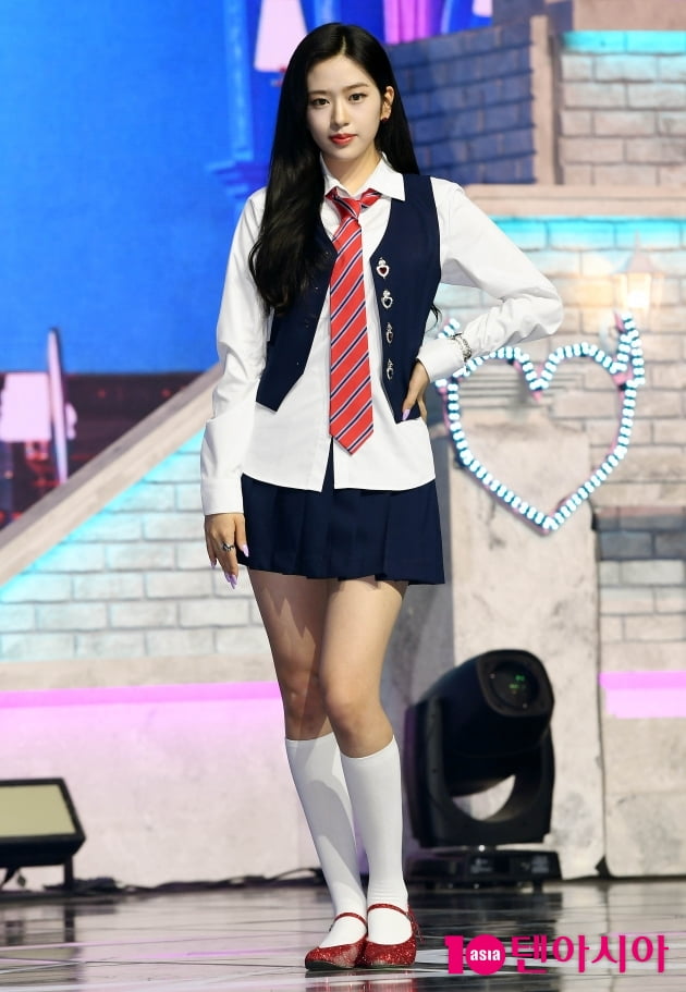 [TEN 포토] 아이브 유진 '시선 압도 치명美'