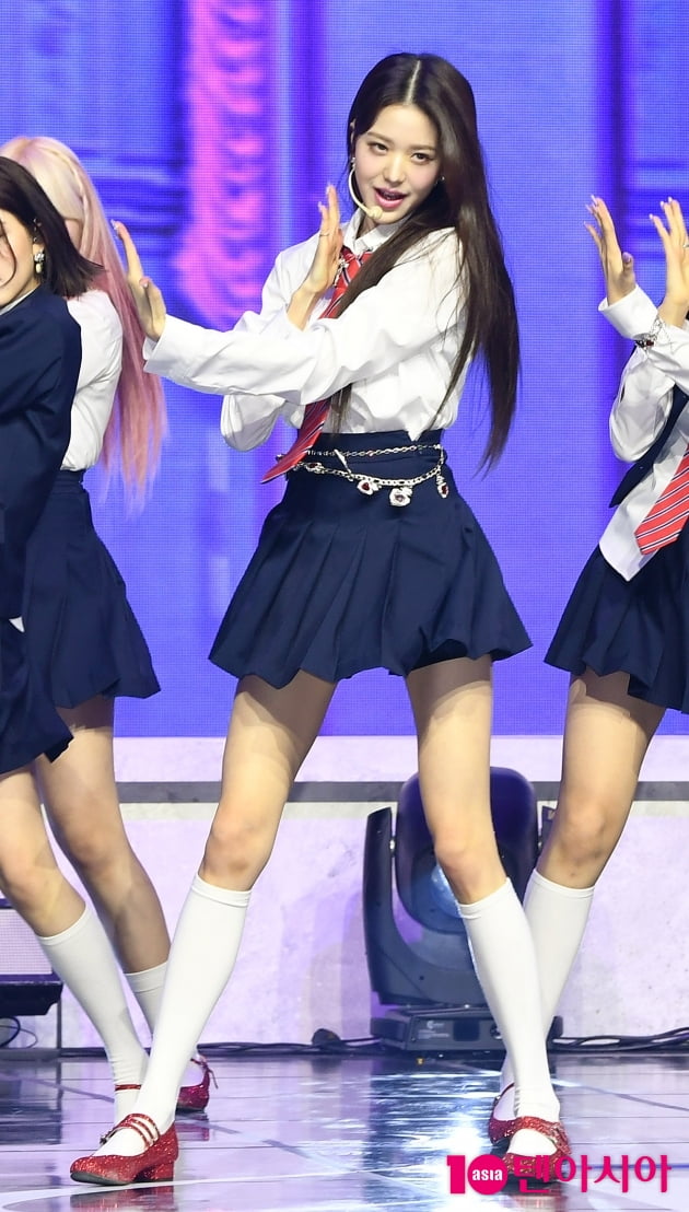 [TEN 포토] 아이브 원영 '청량한 표정'