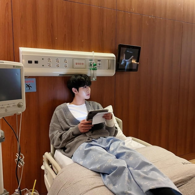 /사진=안효섭 인스타그램