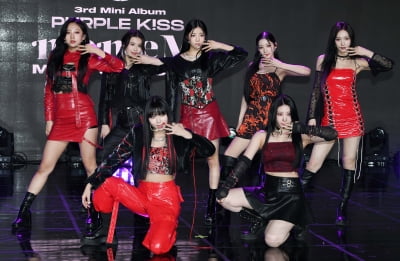 [TEN 포토] 퍼플키스 '퍼키마녀들의 독보적인 분위기'