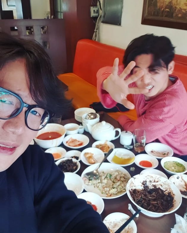 성시경, 유세윤 /사진=성시경 인스타그램