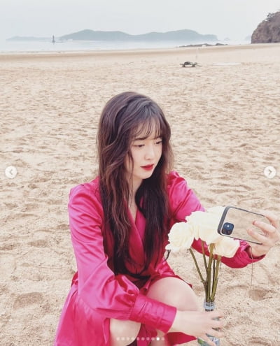 구혜선, 봄에 핀 꽃같은 청순함...젓가락 각선미[TEN★]